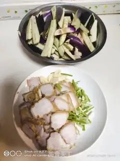 Make Five flowers for eggplant step 0