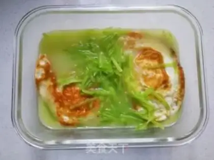 Make Fried egg radish soup step 6