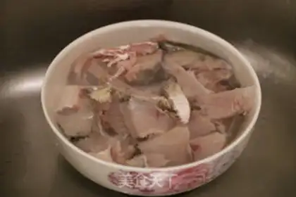 Make The fish head step 1