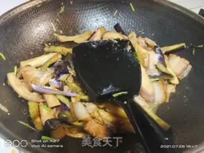 Make Five flowers for eggplant step 5