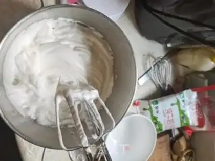 Make Eight-inch cake step 3