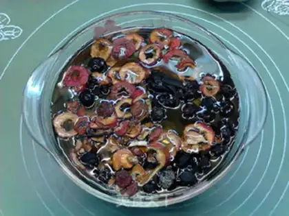 Make Roku-sama-san, sour soup step 1