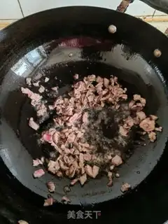 Make Beef crumbs step 4