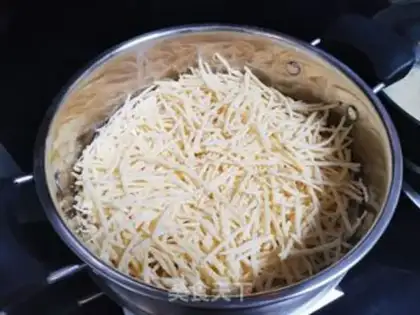 Make Fried potatoes step 1