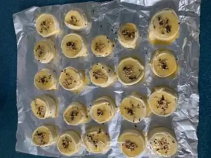 Make Banana omelet step 4