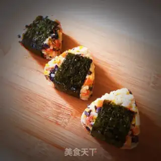Make Triangular rice group step 8