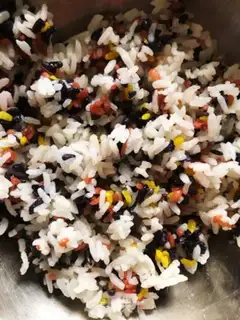 Make Triangular rice group step 9