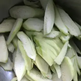 Make Smelt and eggplant soup step 2