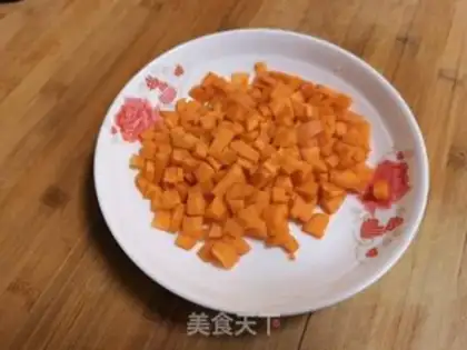 Make Invincible egg fried rice step 3