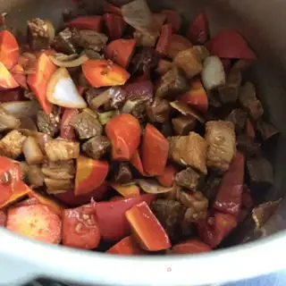 Make Tomato carrot beef step 6