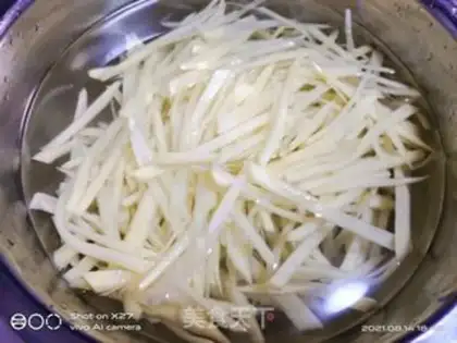 Make Fried potatoes step 0