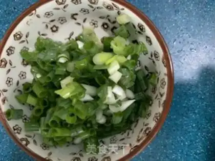 Make Peas and garlic veal step 2