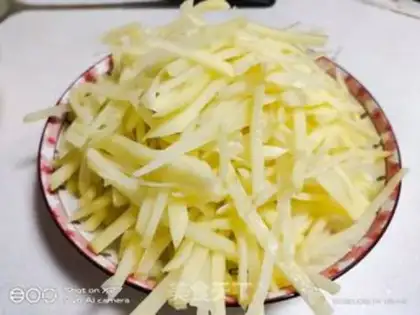 Make Meat pine sesame onion toast step 12