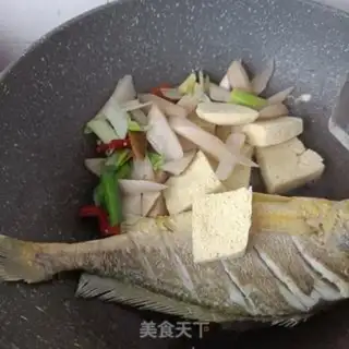 Make Sour radish and yellowfish step 12