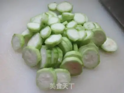 Make Mushrooms and rollers step 2