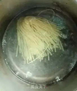 Make Spaghetti step 1