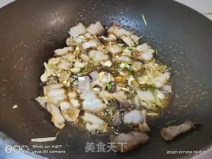Make Five flowers with potatoes step 2