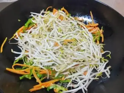 Make The bean sprouts step 6