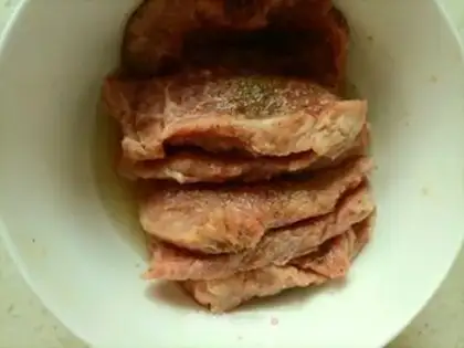 Make Black pepper steak step 2