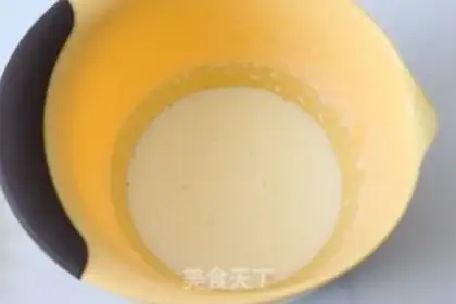 Make Sea salt cap cake roll step 1