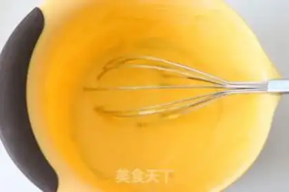 Make Sea salt cap cake roll step 3