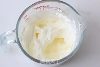 Make Sea salt cap cake roll step 14