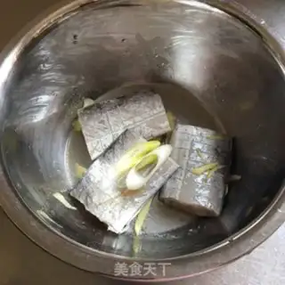 Make Pepper chopping steamed fish step 0