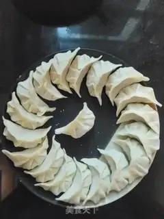Make Pork mushroom dumplings step 5