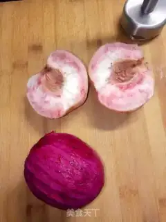 Make Peach and dragon juice step 0