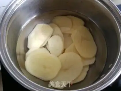 Make Frozen potatoes step 1