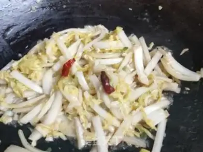Make Garlic doll food step 8