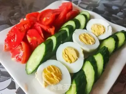 Make Egg and vegetable salad step 2