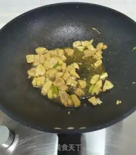 Make Pumpkin chicken and beans and quinoa step 5