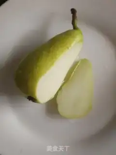 Make Peacocks on the plate step 1