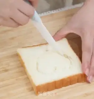 Make Make a homemade breakfast step 0
