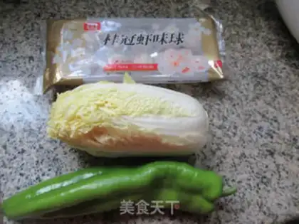 Make Cream shrimp-flavored dolls step 0