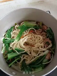 Make Green pepper intestinal pasta step 4