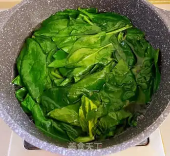 Make Pork liver spinach soup step 4