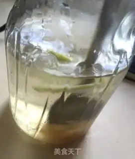 Make Hands on the honey step 6