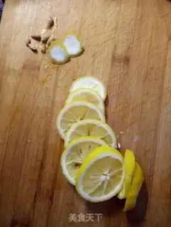 Make Honey lemon tea step 2