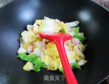 Make Cream shrimp-flavored dolls step 4