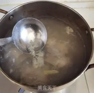 Make Suck on the chicken wings step 3