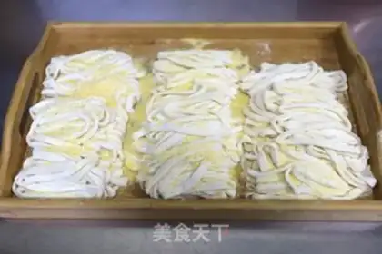 Make Eggs fried step 4