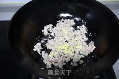 Make The meat and the beans and the noodles step 6