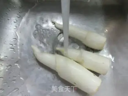 Make Fresh sea crabs step 1