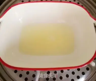 Make Autumn eggs step 1