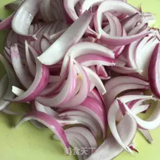 Make Moose onions step 1