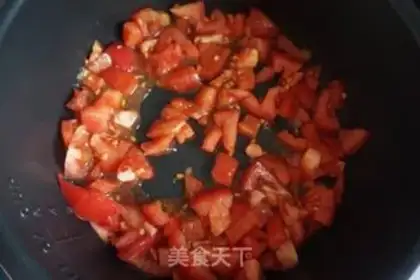 Make A tomato chicken without a drop of water step 2