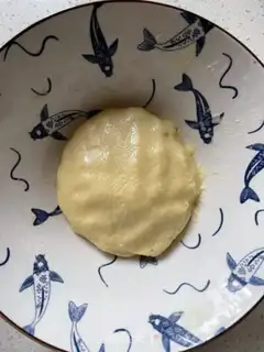 Make Coconut pretzels step 5