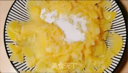Make Milky mashed potatoes step 4